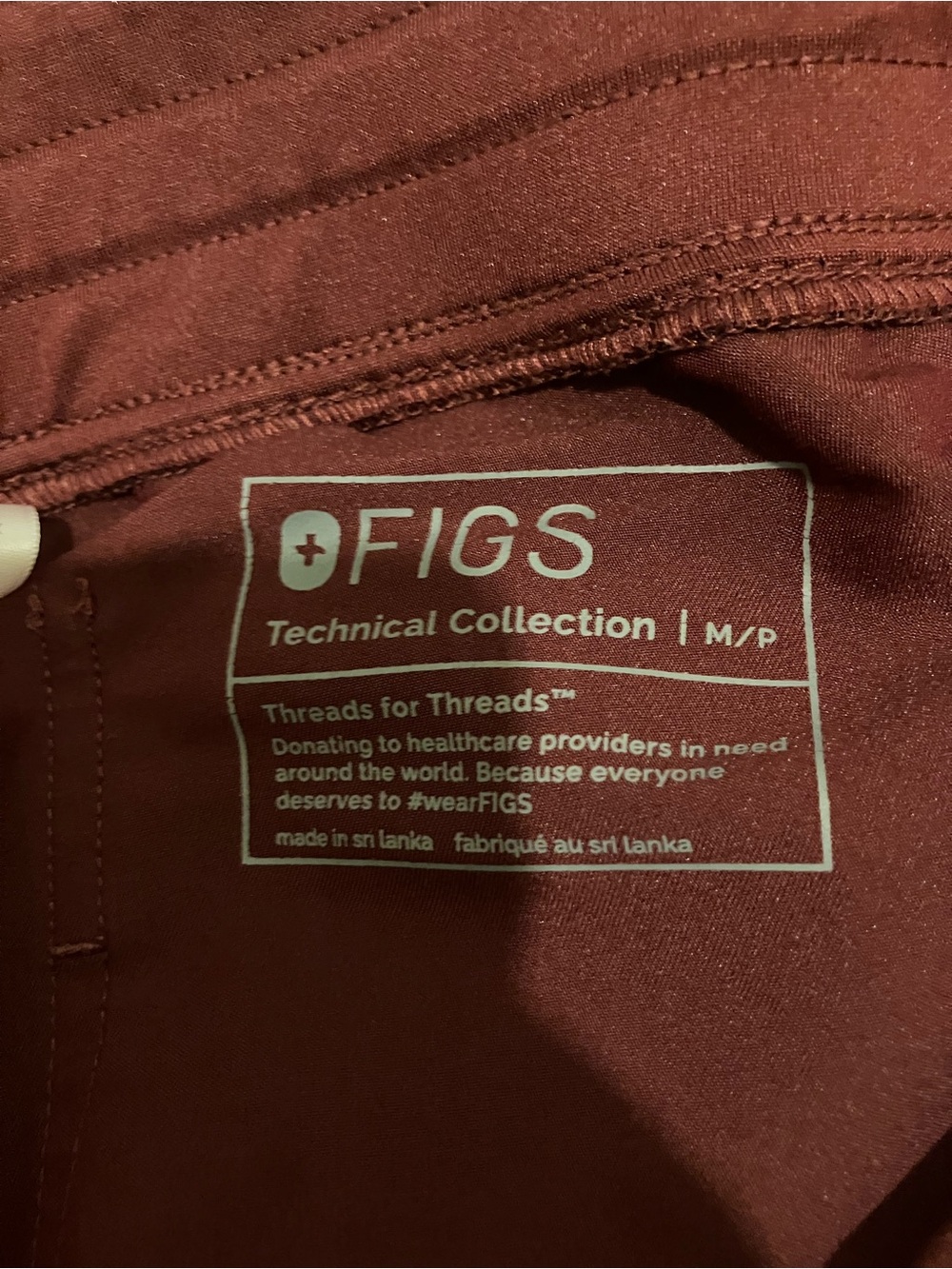 FIGS Scrub Set - Picture 4 of 4